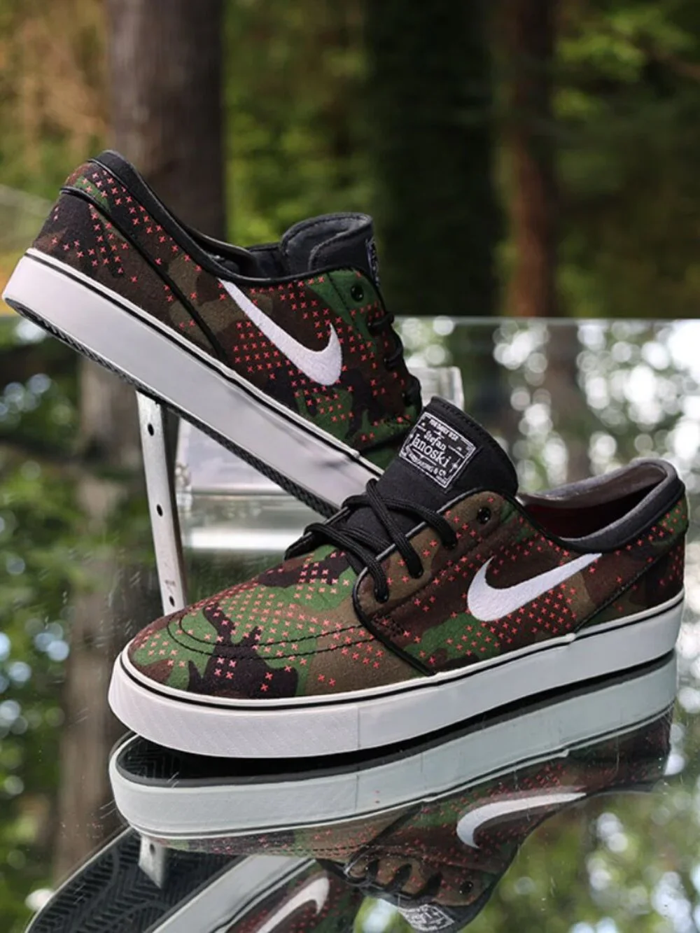 Nike Zoom Stefan Janoski Canvas Camo Polka Dot